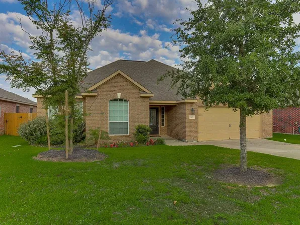 2038 Borthwick Ln, Conroe, TX 77301