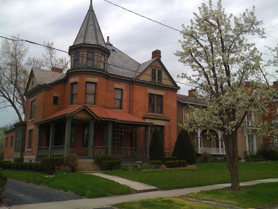 Historic NW Neigborhood