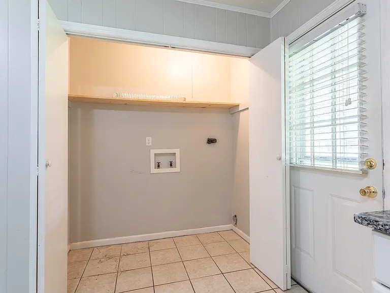 5240 Peachtree St — Photo 13