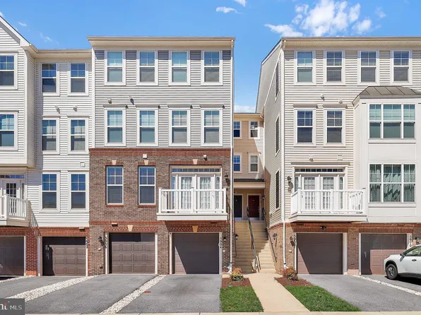 5906 Krantz Dr, Frederick, MD 21703