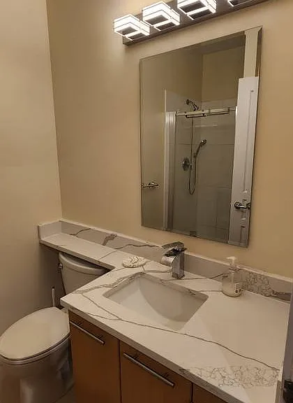 9339 University Cres #11 — Photo 18