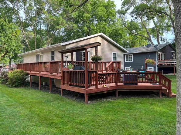 13612 253rd Ave, Orleans, IA 51360