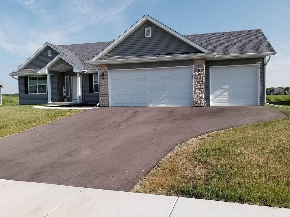 1st image of 1111 Forest Garden Dr