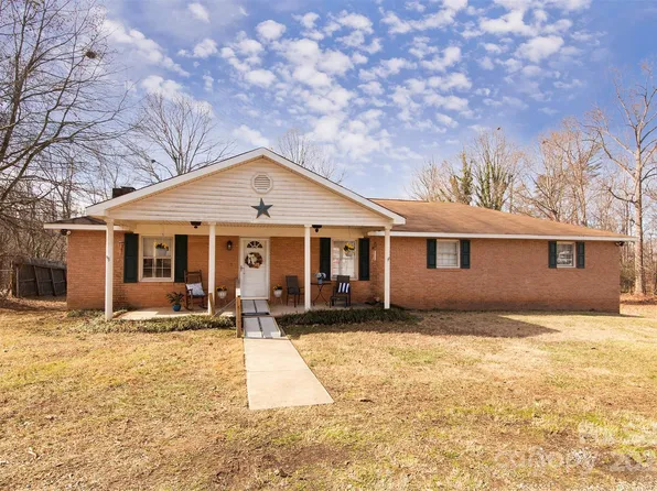 12137 Susanna Dr, Charlotte, NC 28214