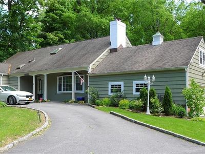 8 Harmony Ln, Hartsdale, NY, 10530