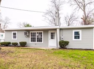 54 Groton St, Springfield, MA 01129