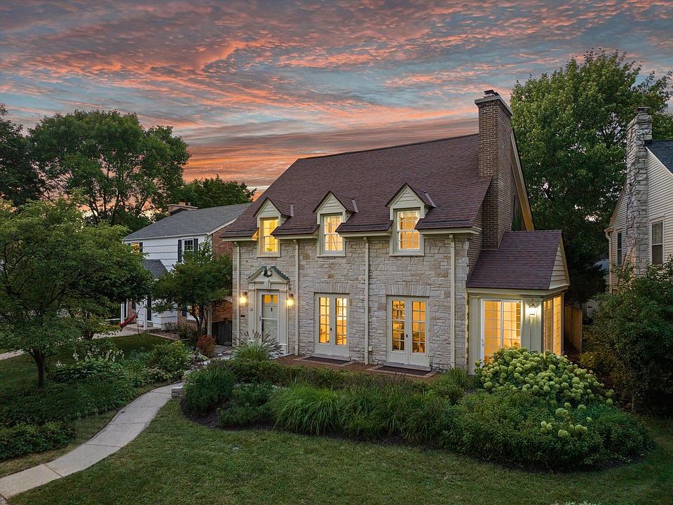 1st image of 408 East Lexington BOULEVARD