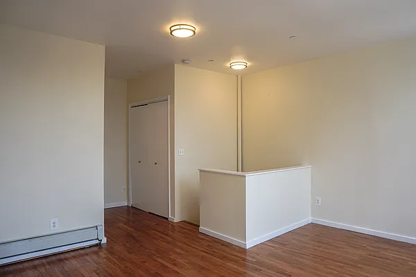 Rented by Maz Group NY | media 17