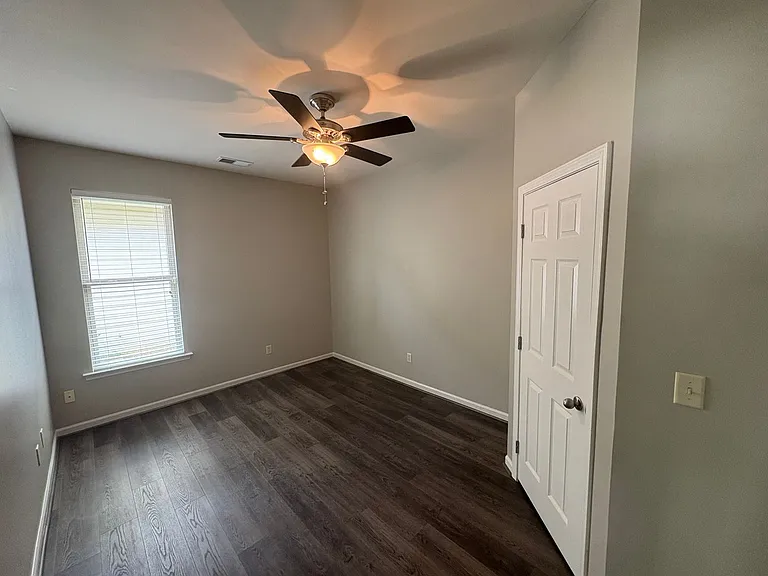 2131 Spaulding Pl — Photo 15