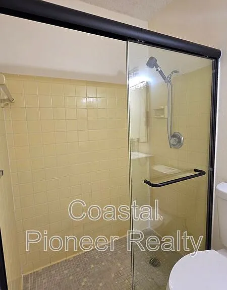 4817 Cypress Tree Dr — Photo 27