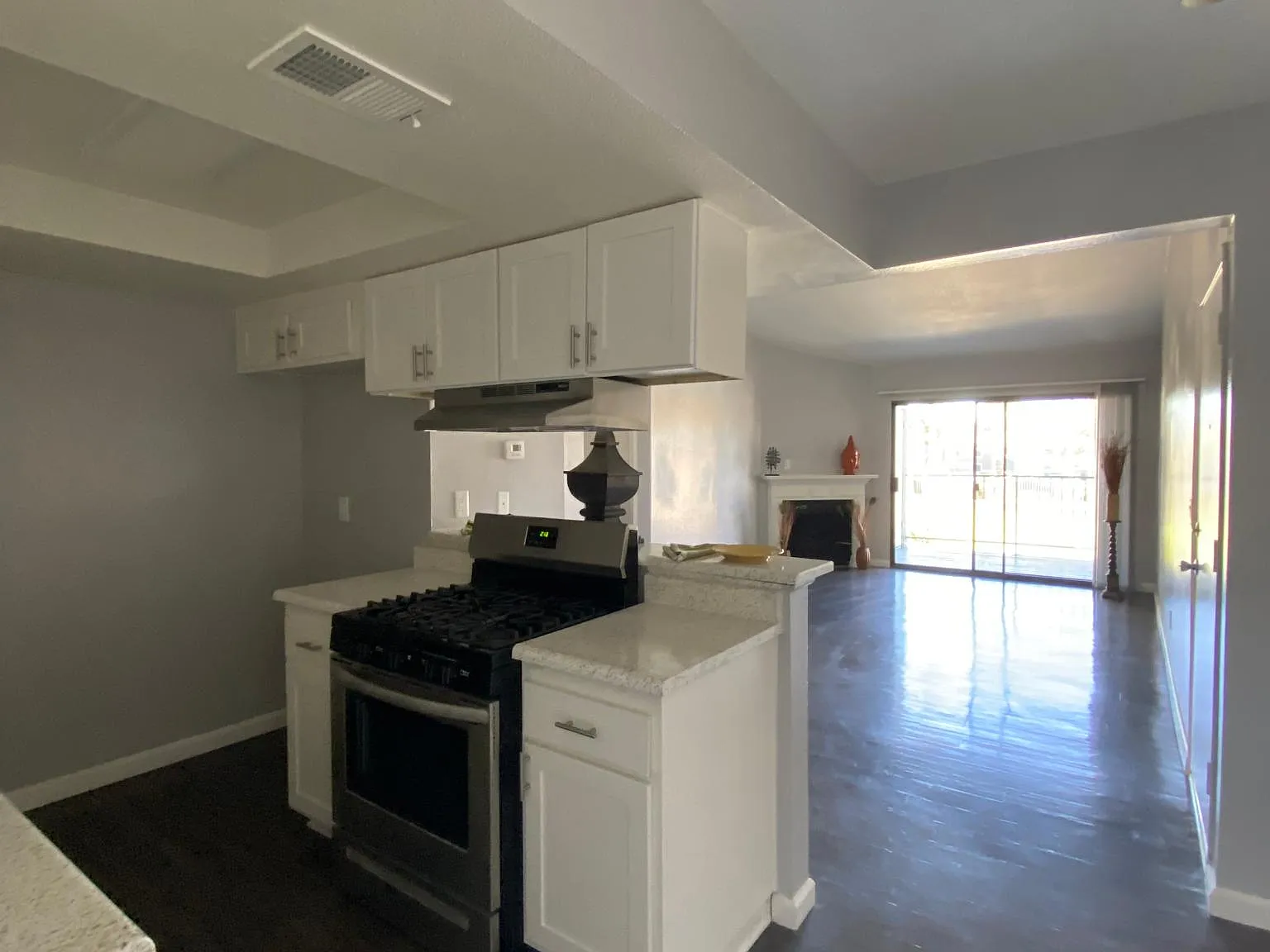 Harris Place — Photo 4