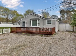12 Ivy St, Wareham, MA 02571