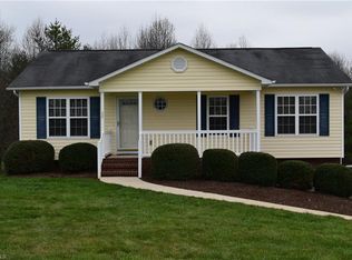 177 Westbridge Pl, Mount Airy, NC 27030
