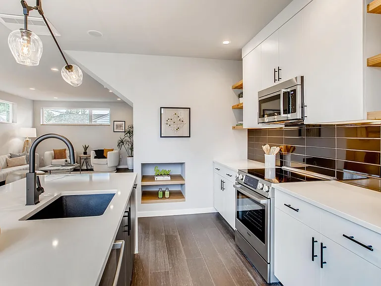 6614 SE 62nd Ave — Photo 10