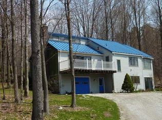 212 Astrachan Dr, Bennington, VT 05201