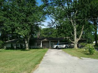 2481 Reinhardt Rd, Monroe, MI 48162