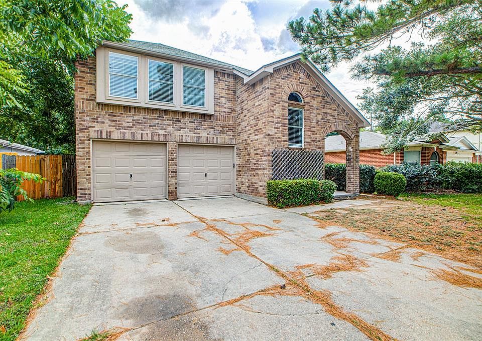 1st image of 4723 Falcon Forest Dr