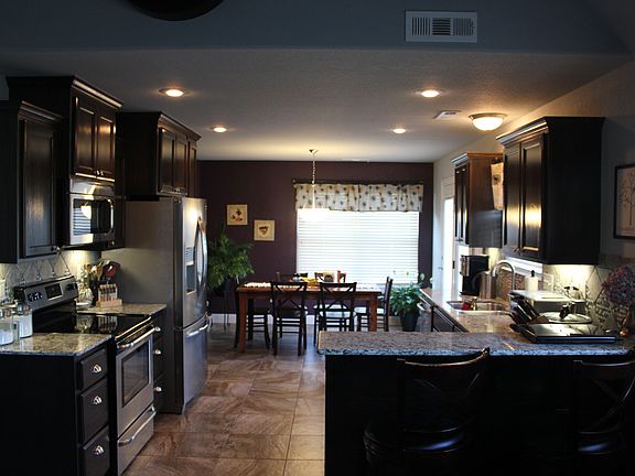 Granite & Stainless kitchen