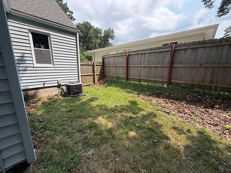 1266 Magnolia Ave — Photo 31