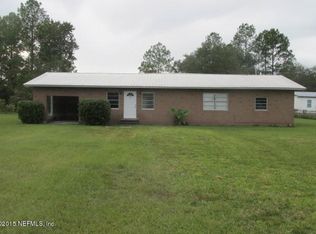 469 Stokes Landing Rd, Palatka, FL 32177