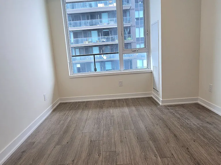 1928 Lake Shore Blvd W #3305 — Photo 6