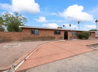 40 N Leonora Ave, Tucson, AZ 85711