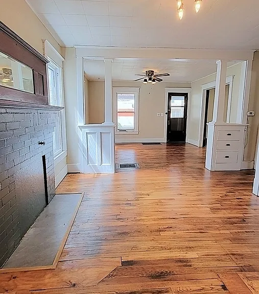 206 Oak St #1 — Photo 17