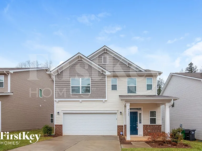 9529 Blue Knoll Ct — Photo 1