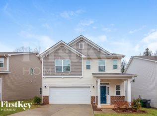 9529 Blue Knoll Ct, Charlotte, NC 28215