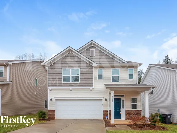 9529 Blue Knoll Ct, Charlotte, NC 28215