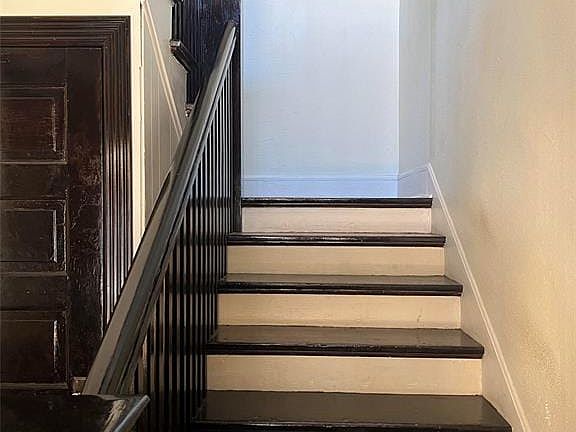 3rd image of 826 Blaylock Dr APT 4