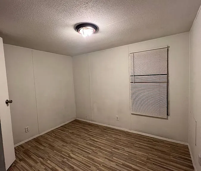 1225 Osteen St #19 — Photo 5