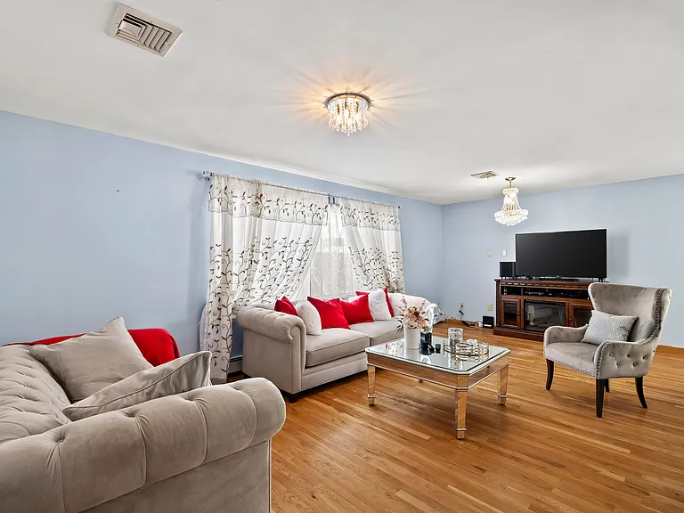 391 Taylor Ave #2 — Photo 3