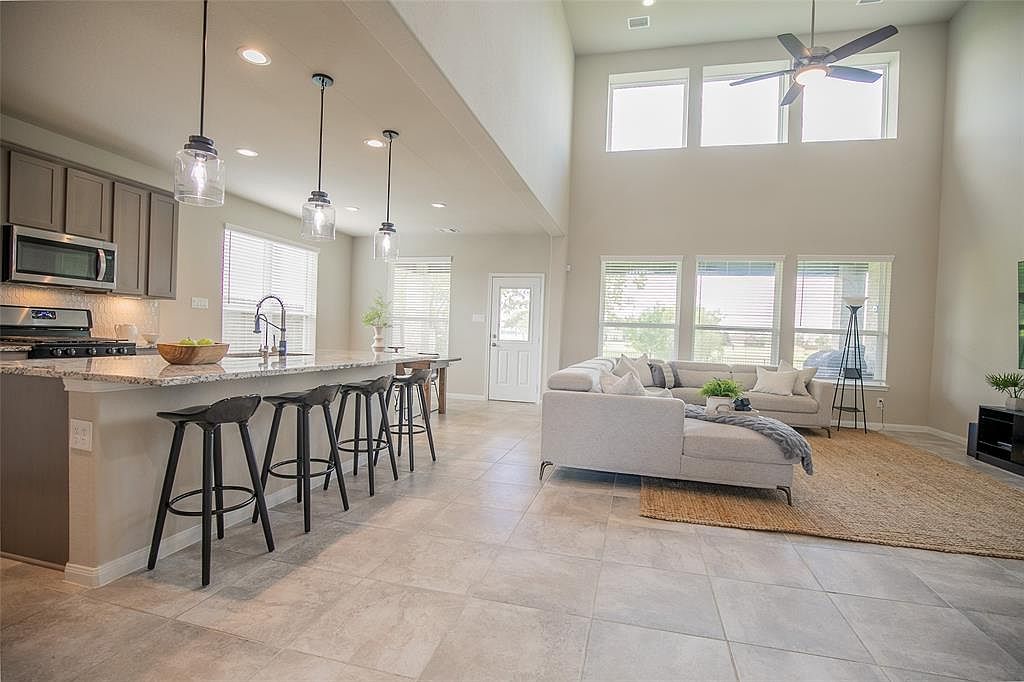 49 Rodeo Palms Blvd, Manvel, TX 77578 MLS 11813368 Zillow