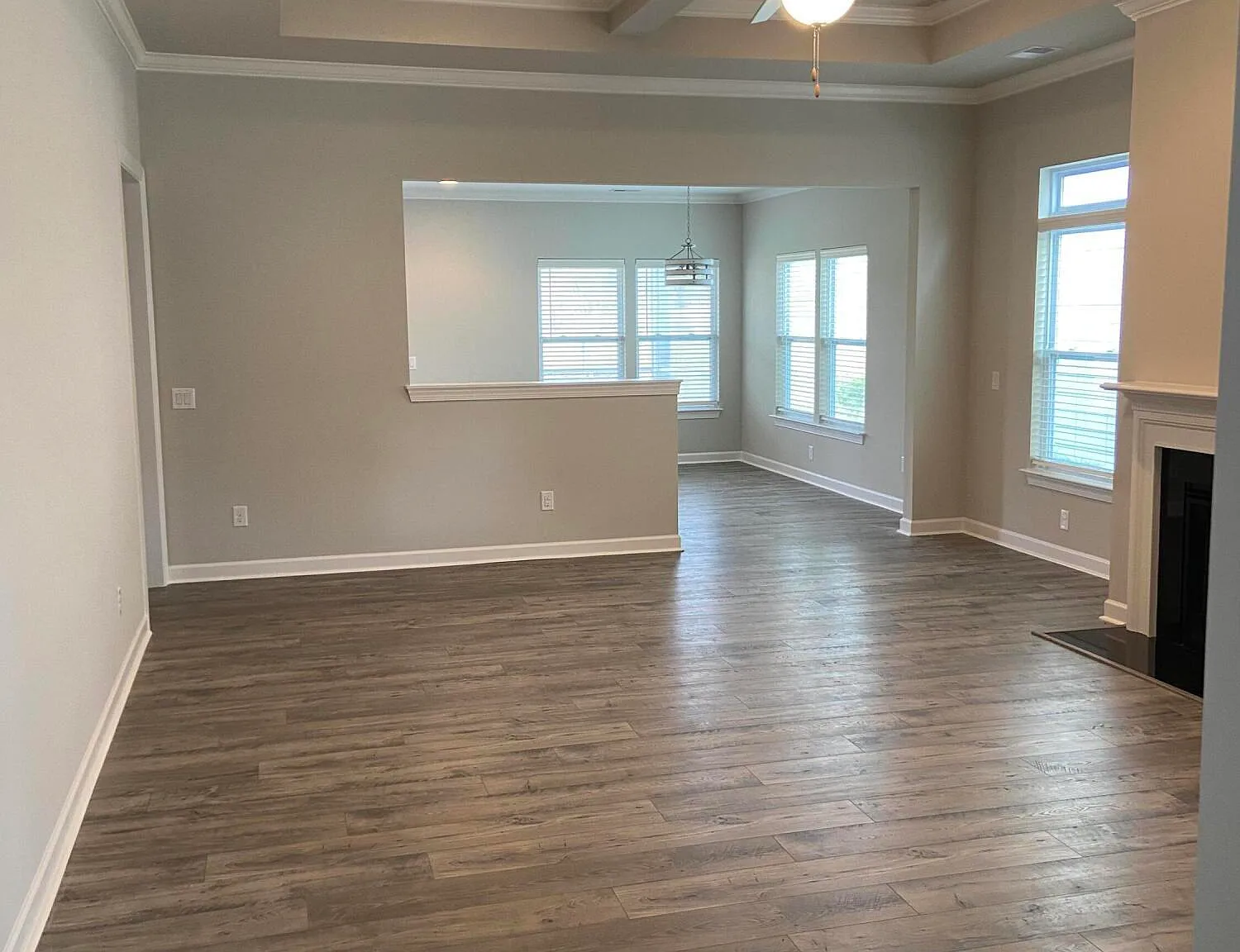 3 bed, 2.5 bath, $2,600 — Photo 3