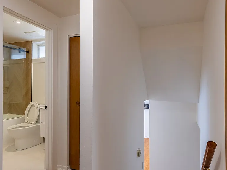 1 Eldrid Ct #MAIN — Photo 20