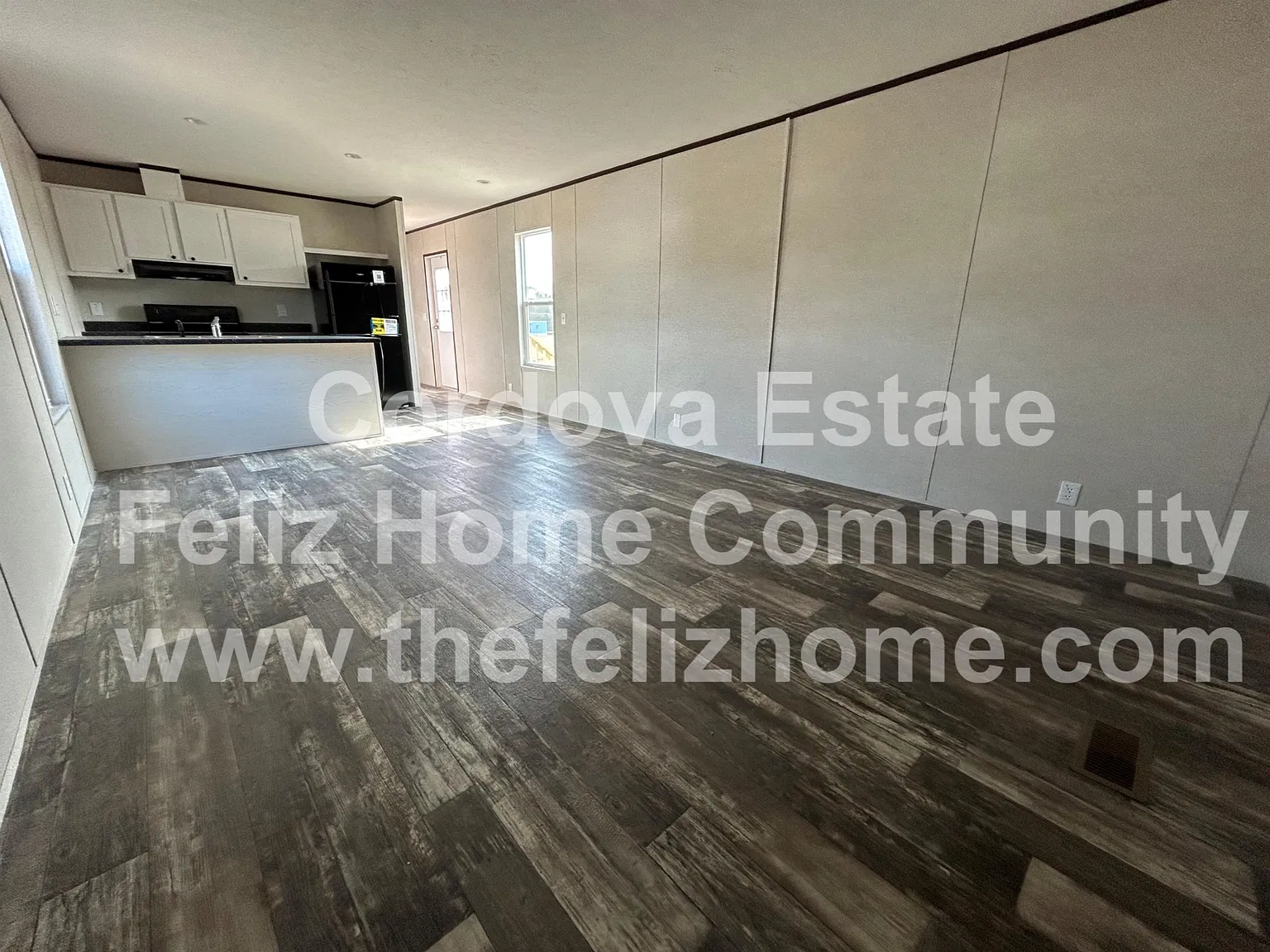 3 bed, 1100 sqft, $1,000 — Photo 1
