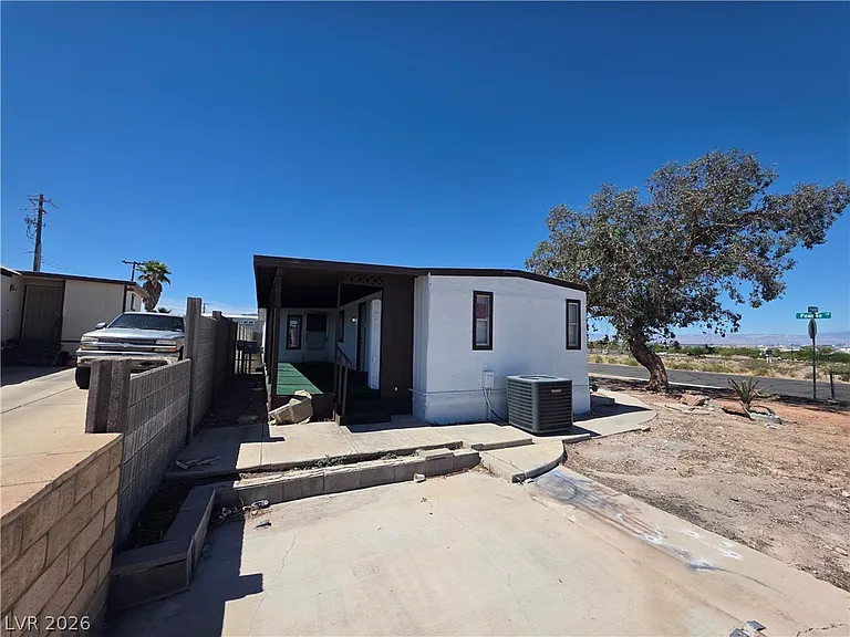 1121 Pawnee Ln — Photo 7