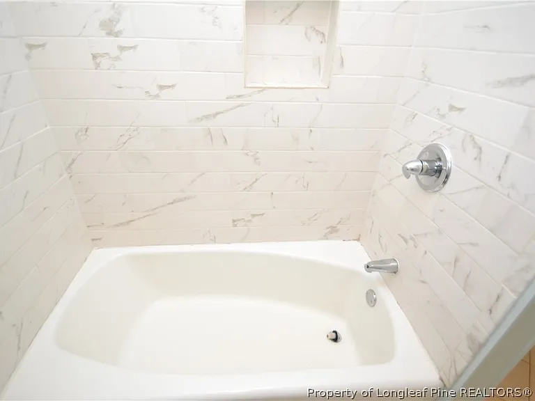 5131 Lundy Dr — Photo 22