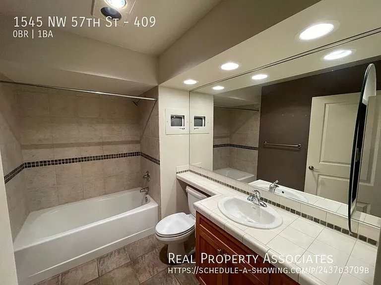 1545 NW 57th St #409 — Photo 17