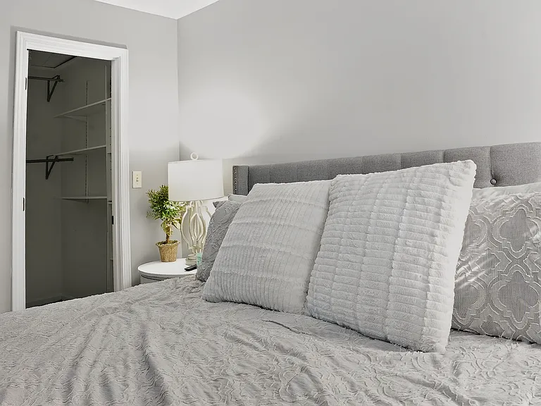 336 Crescent Spring Dr — Photo 15