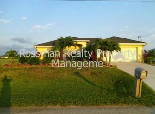216 SW 13th Ave, Cape Coral, FL 33991