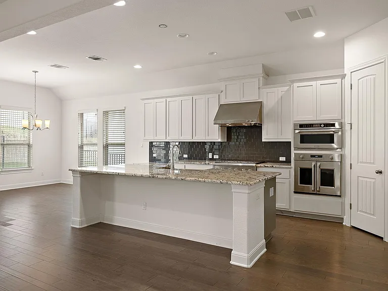 4705 Napoli Shore Dr — Photo 13