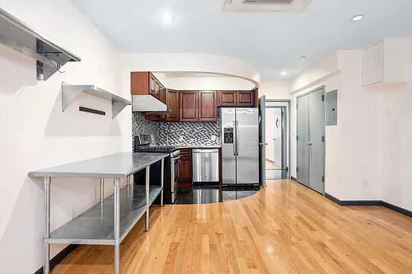 Rented by Corcoran | media 3