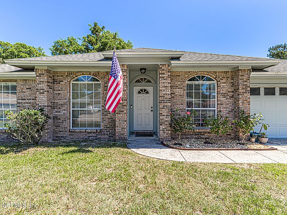 4th image of 1244 SUMMERFIELD Court