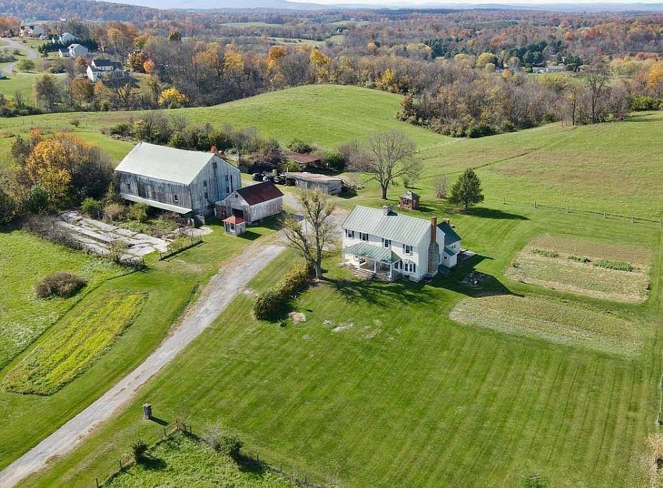 1st image of 3105 Apple Pie Ridge Rd