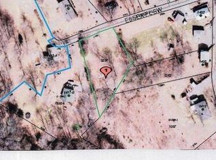 1413 Essex Pl SW, Lenoir, NC 28645