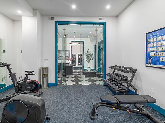 3rd image of 2116 Kalorama Rd NW #103