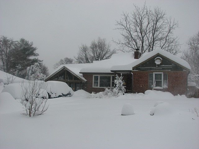 1st image of 6520 Chesterfield Ave