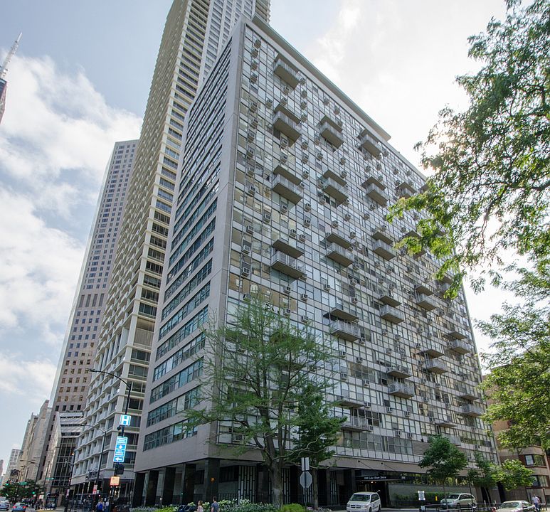 1st image of 1000 N Lake Shore Dr APT 407
